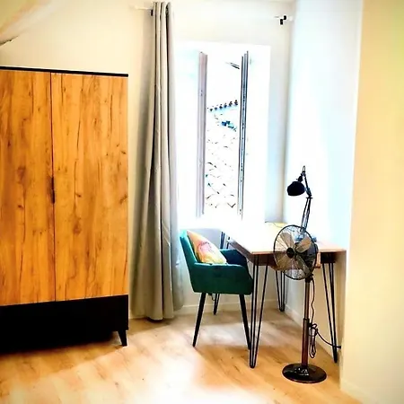 Une Maison Design Dans Le Centre *